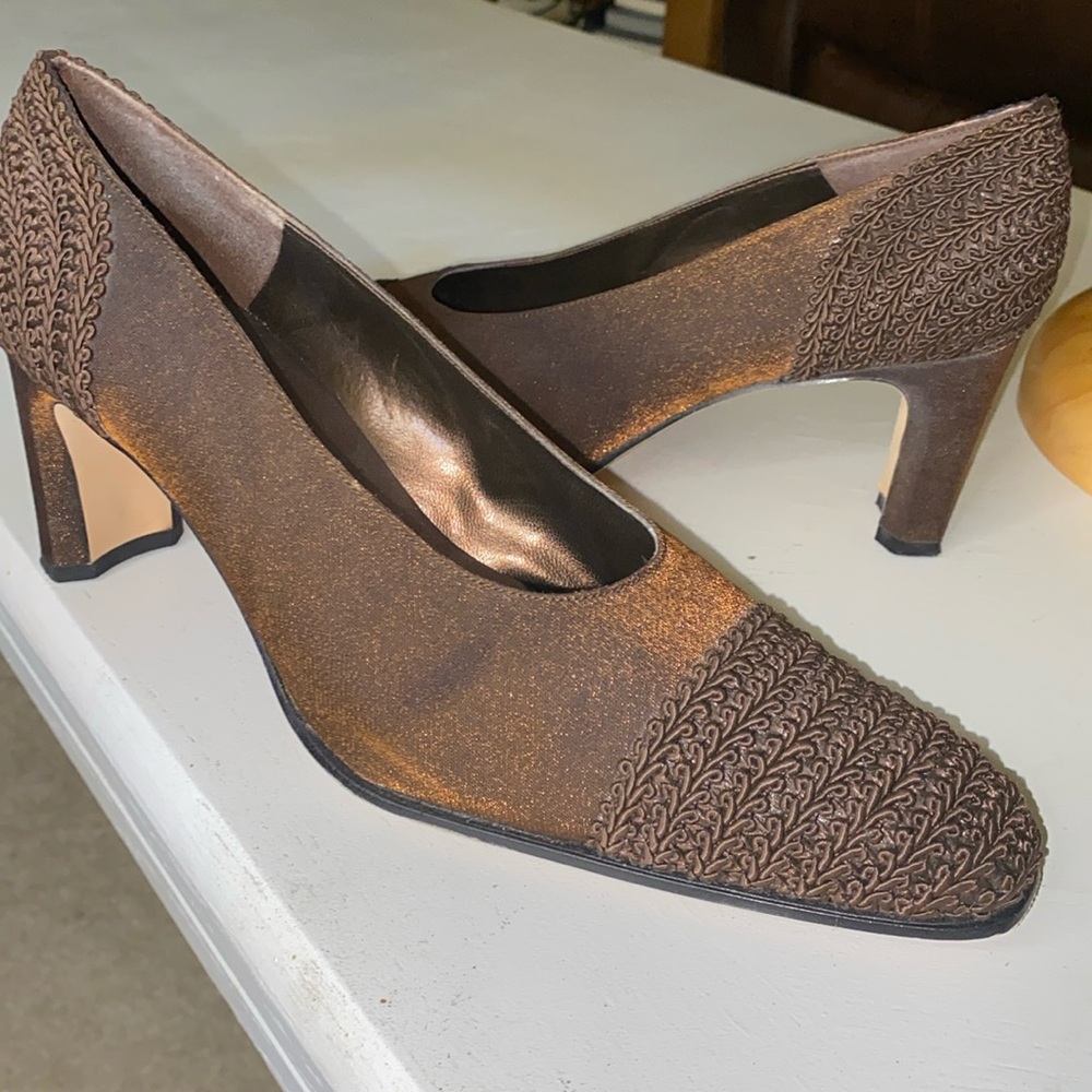 Margaret J. heels